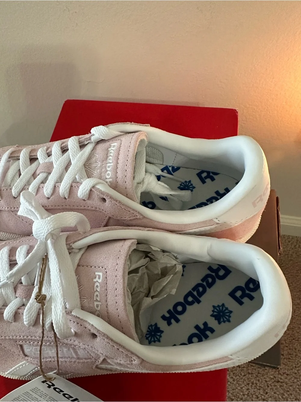 Reebok Club C Grounds UK, Women's Suede Sneakers - Berry/Berry/White, Size 7.5